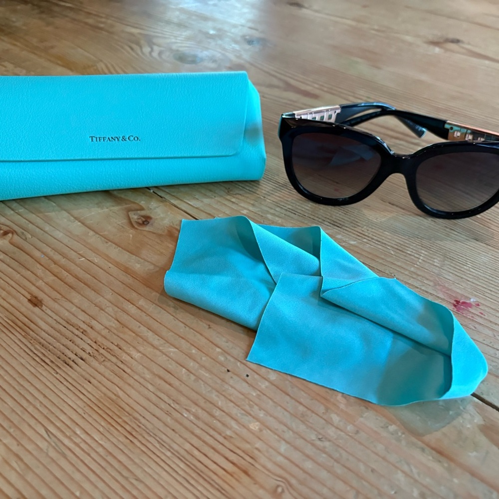 Tiffany & Co. Black Sunglasses with Aqua Case